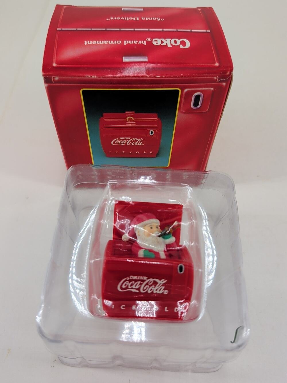 1994 Enesco Coca Cola Limited Edition Pop Up Santa Ornament Now You See It